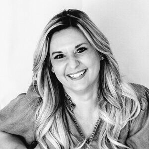 Meet your Posher, Christie
